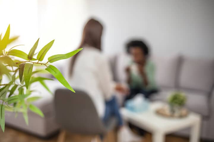 Returning to Providing Psychotherapy In-Person During a Pandemic After Providing Online Services