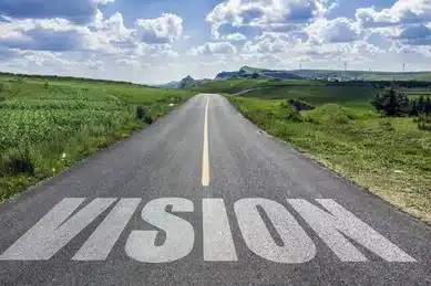 Moving Far Away for Internship: Helpful Takeaways and Lessons Learned