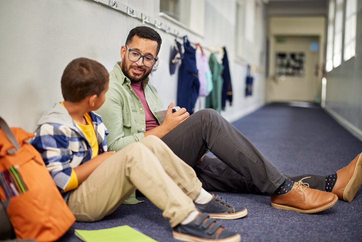 When Trauma Enters the Therapy Room: Understanding Mistrust and Threat Perception After Childhood Adversity